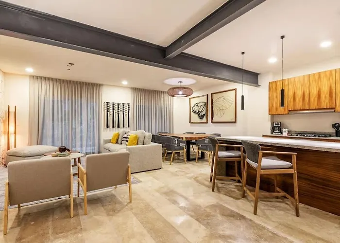 Beautiful 3bd House In Playacar * Playa del Carmen