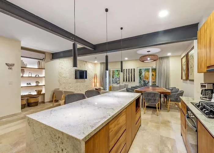 Beautiful 3bd House In Playacar *